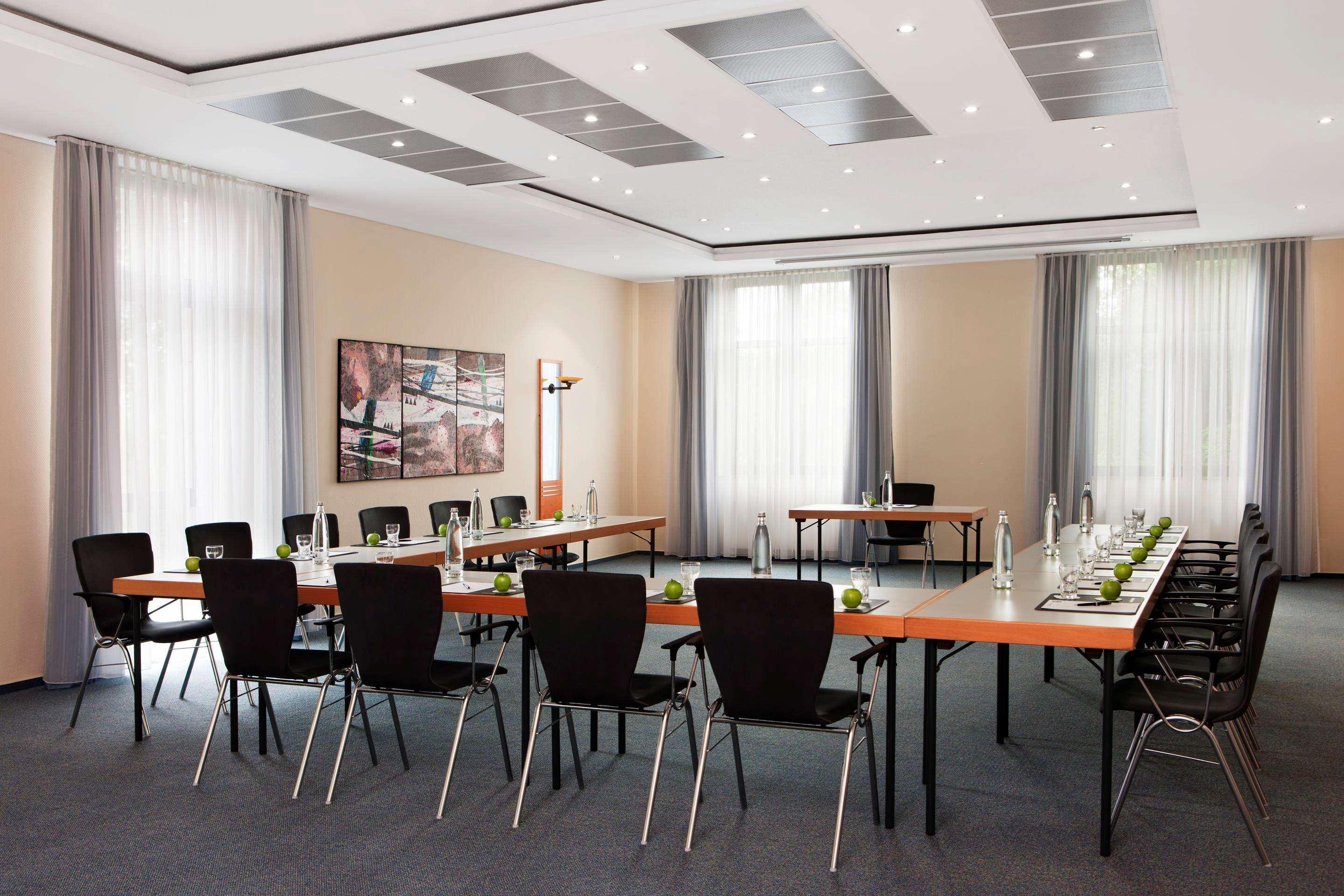 IntercityHotel Magdeburg Bagian luar foto